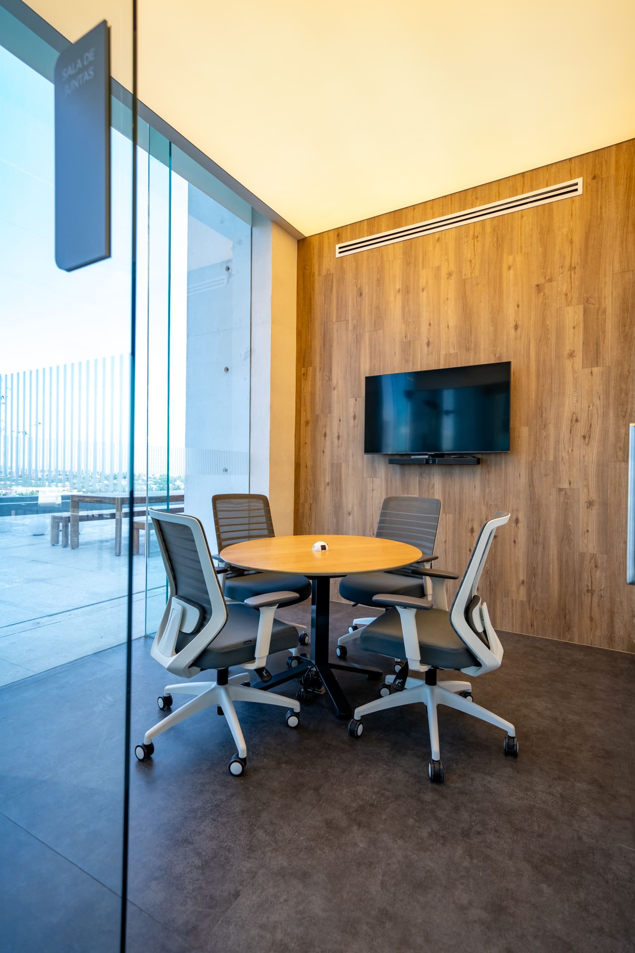 Co-Working
